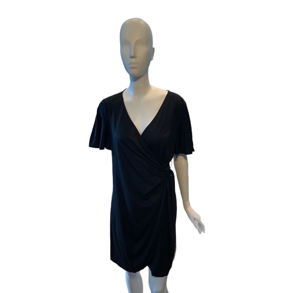 Black Wrap Dress With Flutter Sleeves Size Large‎